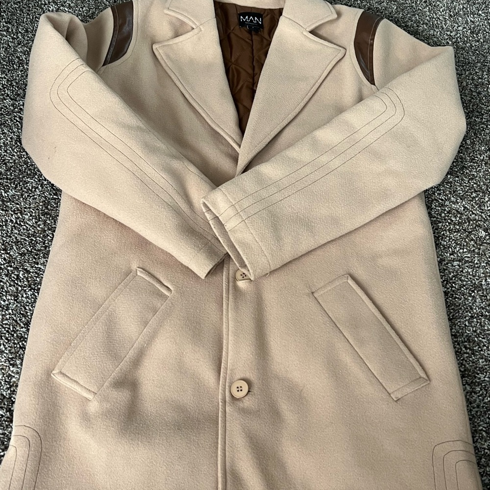 Man Beige Trench Coat with Brown Details